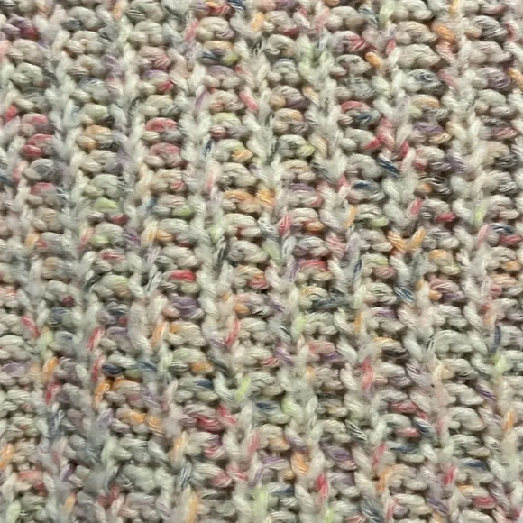 RW & Co Small knit sweater - Picture 4 of 6